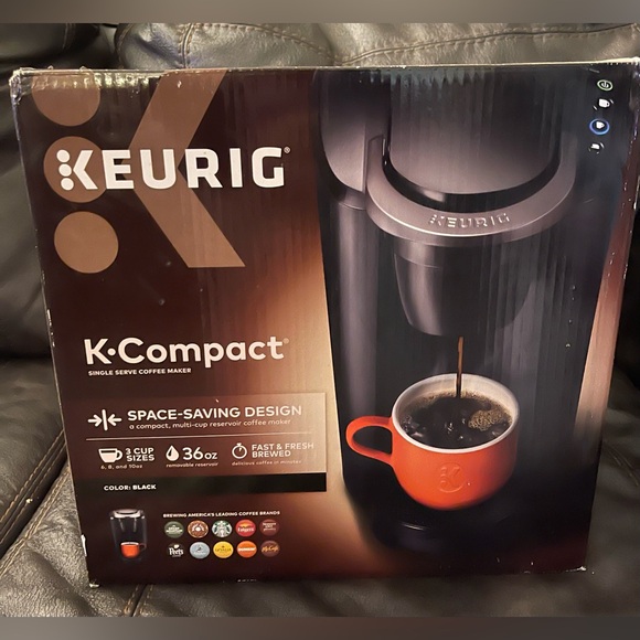 Keurig K-Compact Black Single-Serve K-Cup Pod Coffee Maker BNIB - Picture 1 of 7